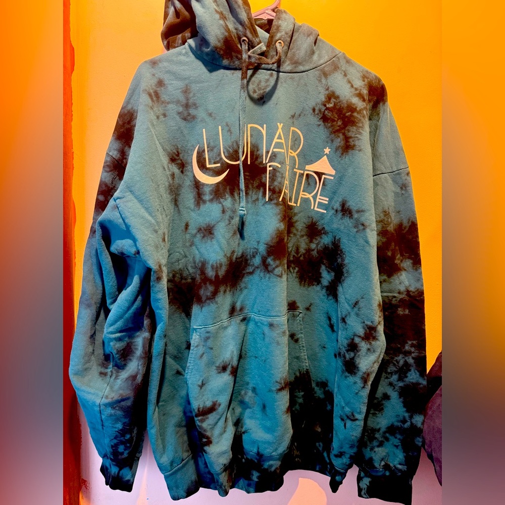 Lunar Fair Hoodie XL